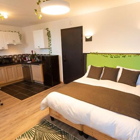 Les Suites Fenelon Le Cateau-Cambresis Екстер'єр фото